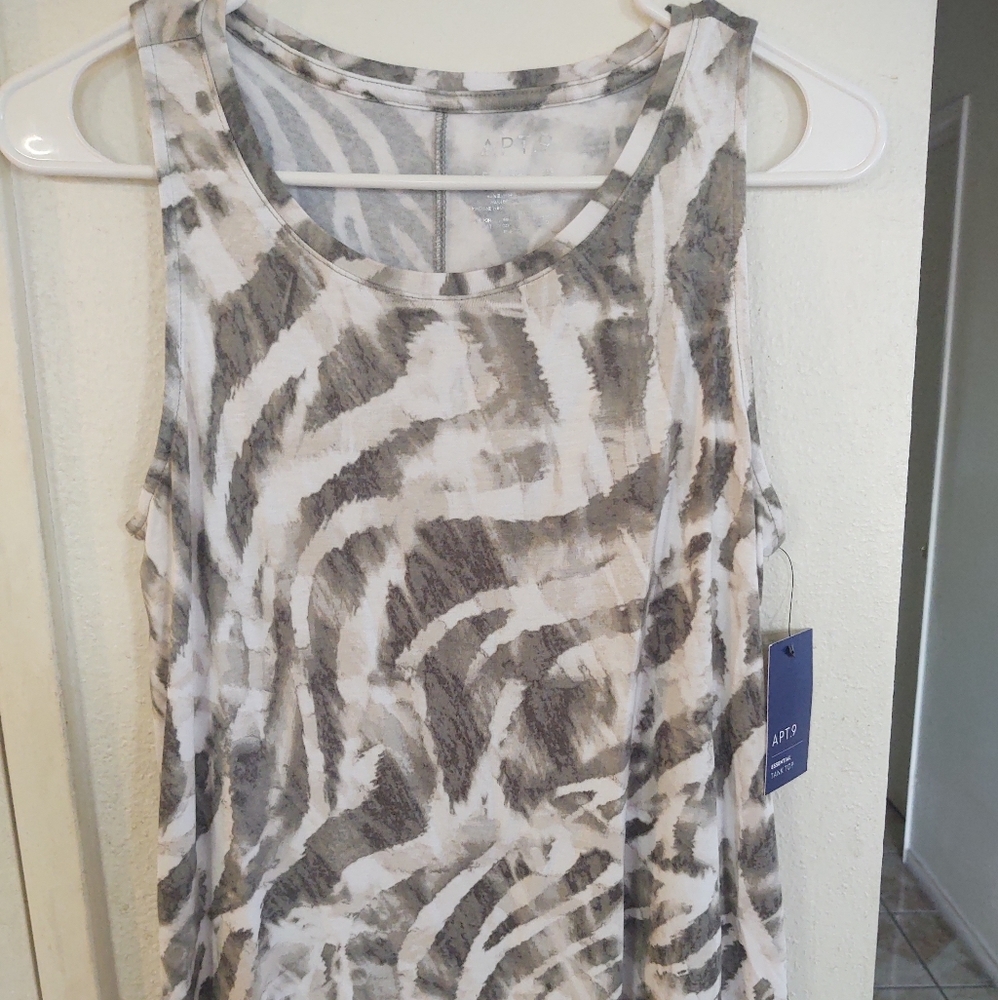 NWT apt 9 shirt size small